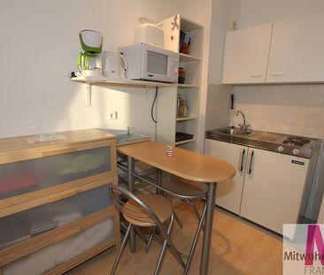 Miete inkl. Nebenkosten: 590 € pro Monat, plus Strom, plus Heizung - Photo 1