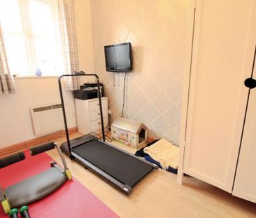 2 bedroom terraced house to rent - Photo 6