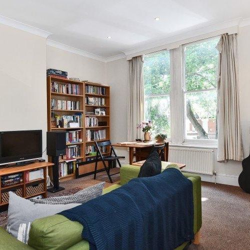 2 bedroom property to rent - Photo 1