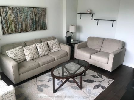 23 Glebe Road W #219 - Photo 2