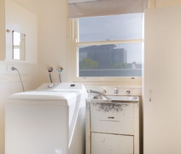 Thinking of selling? Contact our agent - Photo 4