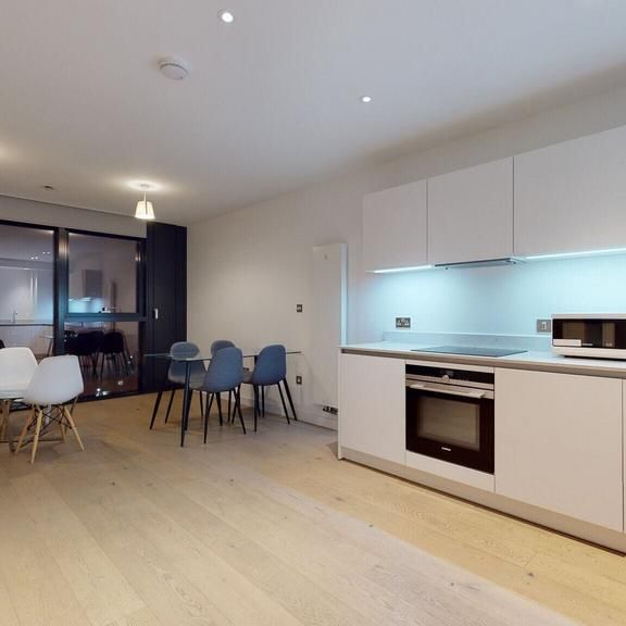 1 bedroom flat to rent - Photo 1