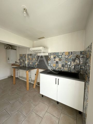 Location Appartement 2 pièces 49m² - Photo 3