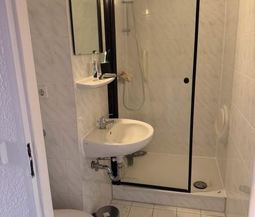 1-Zimmer-Wohnung mit Einbauküche – 332 € warm in Halle-Saale - Foto 1