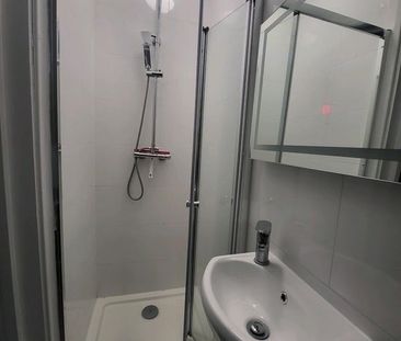 Room in a Shared House, St. Albans Road, NW10 - Photo 5