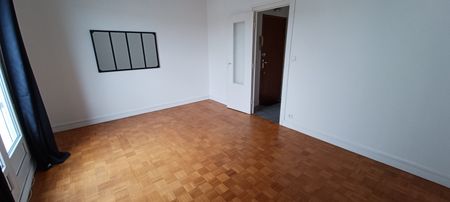 Location Appartement 3 pièces 56m² - Photo 3