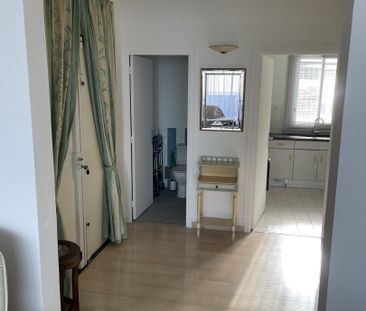 Location Appartement 3 pièces 80m² NICE 06300 - Photo 5