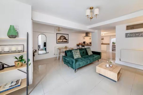 Walton Street, Oxford, OX2 - Photo 1