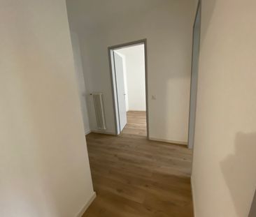 2 locali luminoso in centro Tenero (Migros) - Photo 5