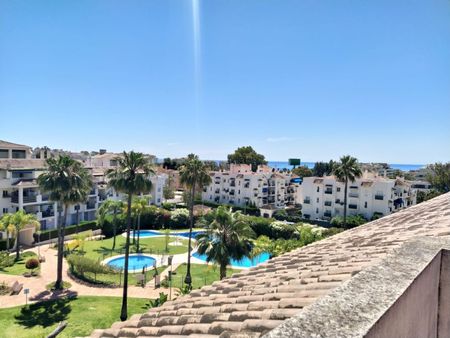 Alquiler de ático en Calle Río Volga, 2 - Photo 4