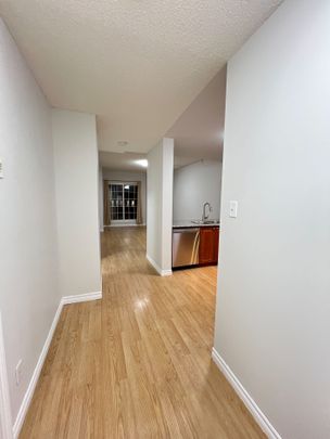 For Lease - 135 James Street Unit# 403, Hamilton, Ontario - Photo 1