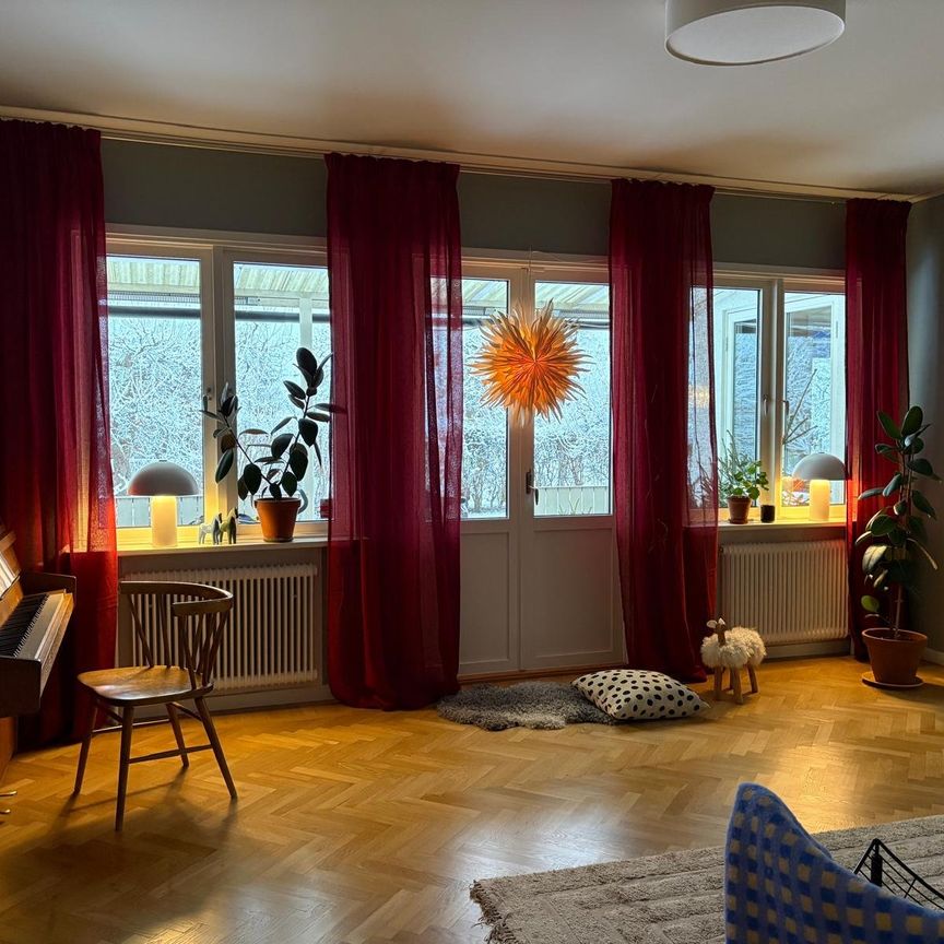 Dalavägen, Västerås - Photo 1