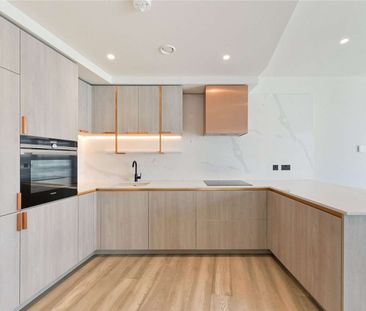 BRAND NEW apartment in Aspen at Consort Place, E14. This elegant ap... - Photo 1