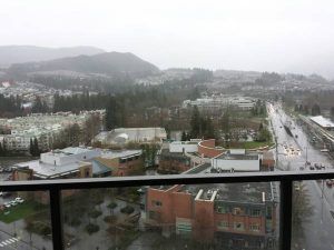 $1400 / 1br – 631ft2 – 1 Br + Den Evergreen Condo (Bosa) (Coquitlam Center) - Photo 5
