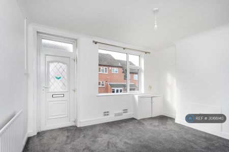 2 bedroom terraced house to rent - Photo 3