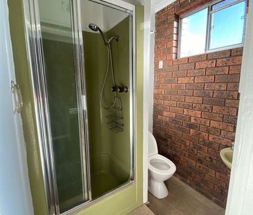 8A Stevenson Avenue, Dandenong North - Photo 4