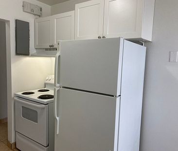 Two Bedroom Apartment - Photo 2