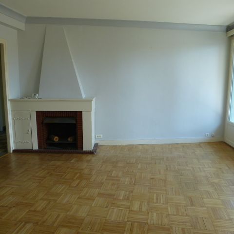 Location Appartement 5 pièces 116m² - Photo 1