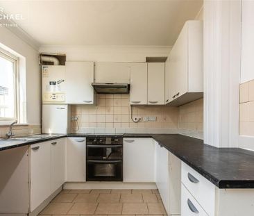 4 bedroom terraced house to rent - Photo 6