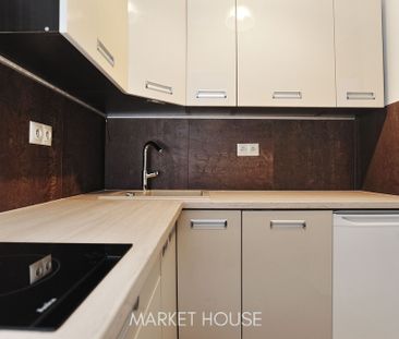 Kawalerka świeżo po remoncie- przy ul. Sikorskiego - Zdjęcie 5