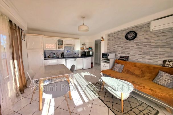 Location Appartement 3 pièces 45m² CAGNES SUR MER 06800 - Photo 1
