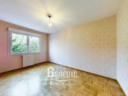 Location Appartement 4 pièces 92m² - Photo 4