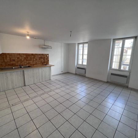 Location Appartement 1 pièces 28 m2 à Castelnau-de-Médoc - Photo 3