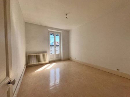 Location Appartement 3 pièces 80m² GRENOBLE 38000 - Photo 2