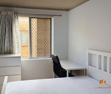 Strathfield - Photo 6