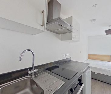 Studio to rent - Photo 4