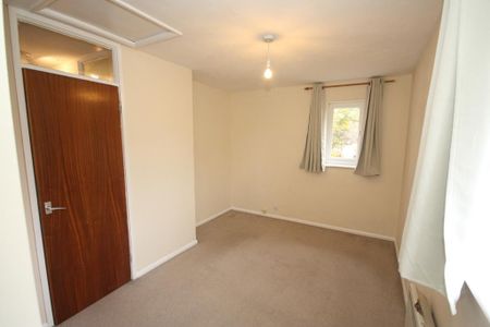 1 bedroom terraced house to rent - Photo 2