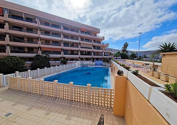 For rent 2-bedroom apartment in Los Cristianos