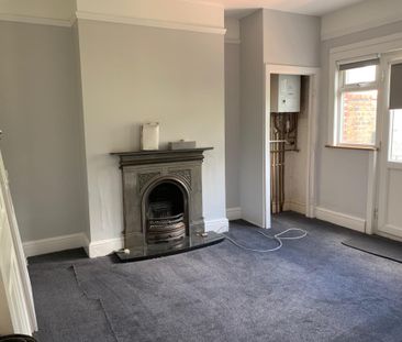 Vicarage Road, Watford - Photo 3