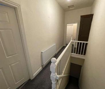 Park Road, Adlington, PR7 - Photo 4