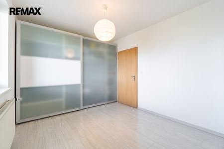 Pronájem bytu 2+kk v osobním vlastnictví 55 m², Šestajovice - Photo 4