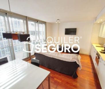 Piso en alquiler en Centro - Photo 2