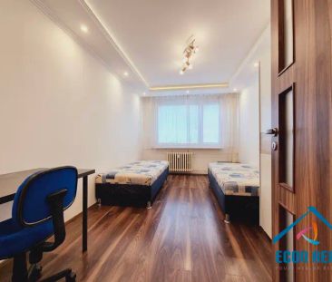 Pronájem příjemného, vzdušného bytu 3+kk, Cíglerova ul, Praha 9, 2 ... - Photo 6