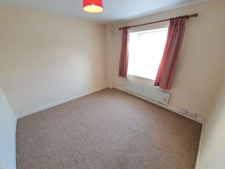 2 bedroom terraced house to rent - Photo 3