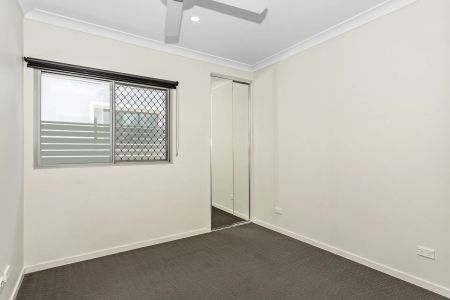 Modern 2 bedroom 2 bathroom Apartment in the Heart of Nundah - Photo 5