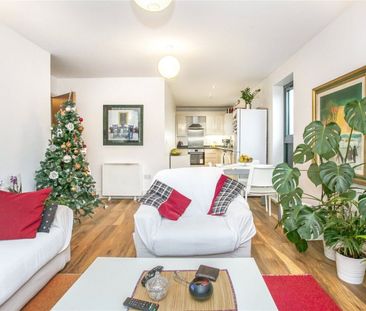 61 Station Road, Barnet, London, EN5 - Photo 2