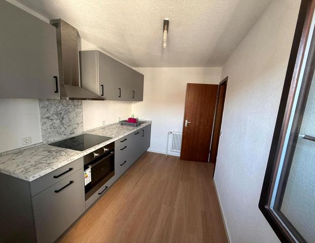 Voll möblierte 2,5-Zimmer-Wohnung im Herzen von Böblingen - Photo 1