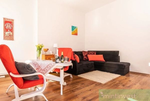 2 pokoje z balkonem i piwnicą przy parku - Photo 1