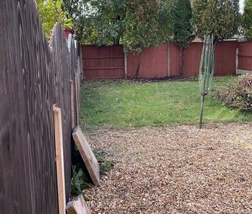 2 bedroom semi-detached house to rent - Photo 3