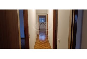 Apartamento T3 em Lisboa