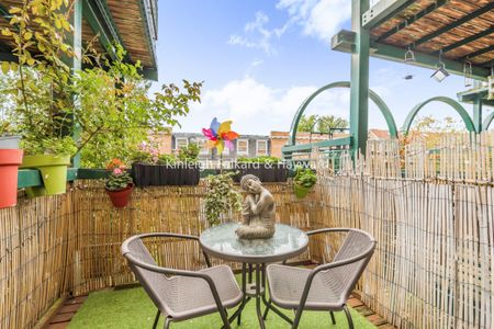 Timbrell Place, Surrey Quays, London, SE16 - Photo 3