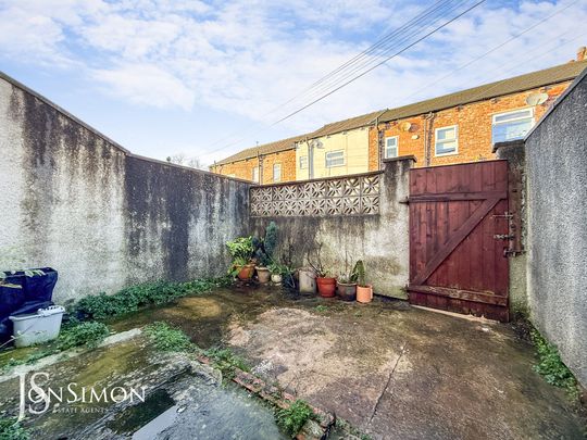 Heaton Street, Prestwich - Photo 1