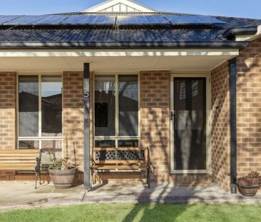 Fantastic Family Home - Photo 4