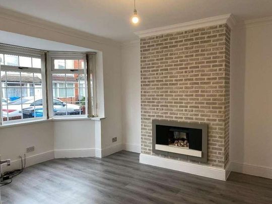 Severn Street, Hull, HU8 - Photo 1