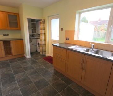 17 Enid Parade, Ballyhackamore, Belfast, BT5 6EL - Photo 4