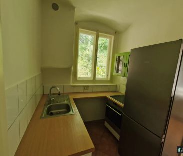 Entzückende Altbauwohnung - zwei Zimmer - in zentraler Lage! Innens... - Foto 3